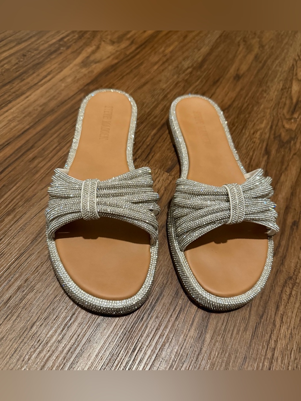 Steve Madden Rhinestone bow sandals